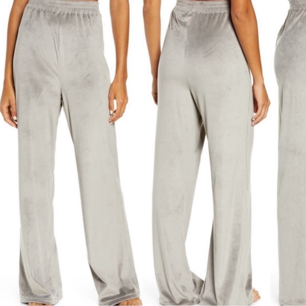 SKIMS Velour Highwaisted Flare - Smoke XXS